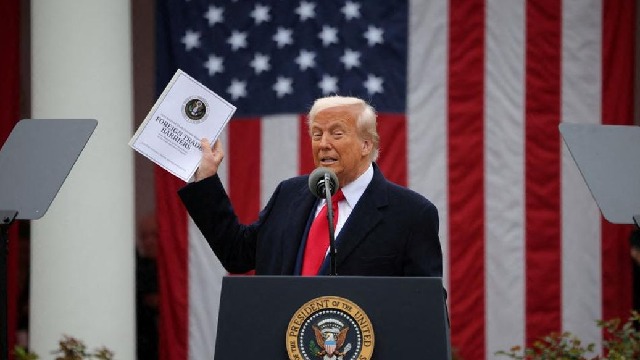 Trump Naikkan Tarif Impor Indonesia Jadi 32 Persen, Ini Isi Lengkap Surat Trump ke Presiden Prabowo