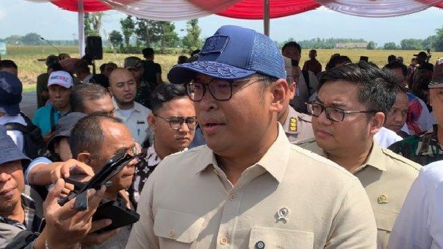 Wamen Pertanian Sudaryono Temui Petani Jember, Dorong Panen Tiga Kali Setahun