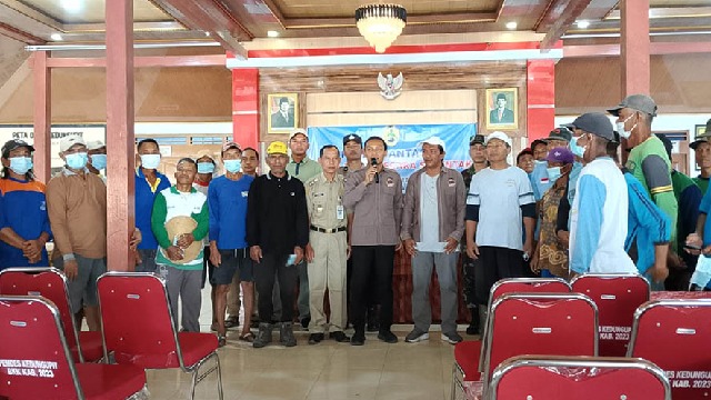 Tani Merdeka Indonesia Sragen Gelar Aksi Serentak Berantas Hama Tikus di Sawah