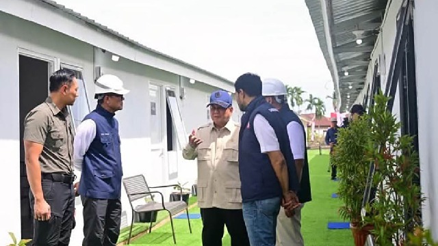 Presiden Prabowo Tinjau Hunian Danantara di Aceh Tamiang