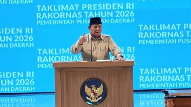 Presiden Prabowo Ajak TNI dan Polri Bersih-Bersih Sampah di Bali  