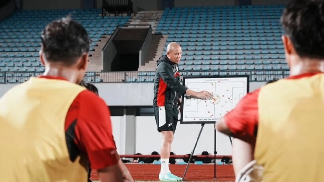 Nova Arianto Ditunjuk Jadi Asisten Sementara John Herdman untuk FIFA Series
