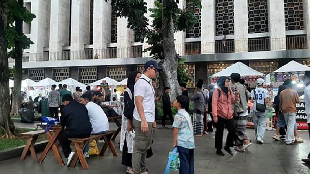 Ngabuburit di Istiqlal, Rasanya Seperti Perjalanan Spiritual  