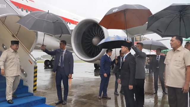 Prabowo Kembali ke Indonesia, Bawa Komitmen Solusi Dua Negara dan Kerja Sama Ekonomi