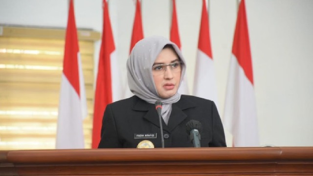 KPK Tetapkan Bupati Pekalongan Fadia Arafiq Tersangka Kasus Korupsi Pengadaan Outsourcing.