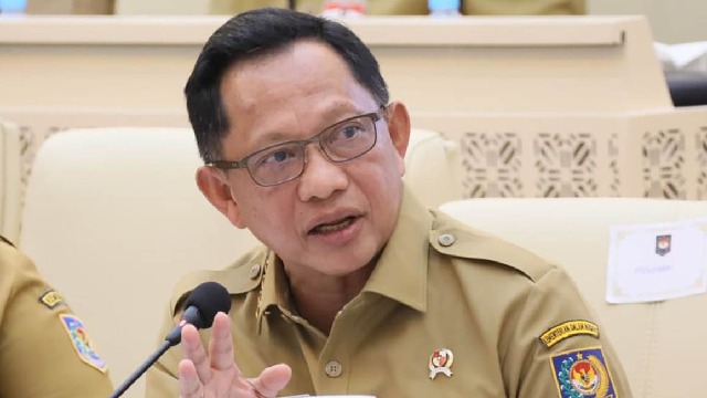 Isi Surat Edaran Mendagri: ASN Pemda WFH Jumat, Perjalanan Dinas Dikurangi