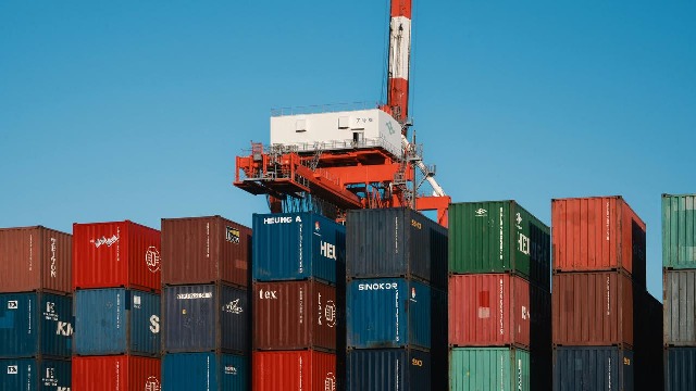 Biaya Ekspor ke Luar Negeri:  Memahami Komponen, Perhitungan, dan Strategi Penghematan Biaya Ekspor